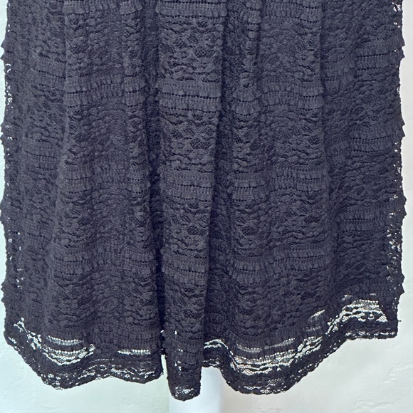 NWOT- EnFocus Black Lace Dress - Picture 6 of 11